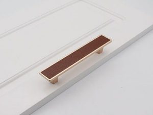 Maner U02332 128 Brushed Brass+Brown leather